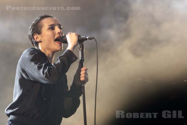 SAVAGES - 2015-08-16 - SAINT MALO - Fort de St Pere - Camille Berthomier